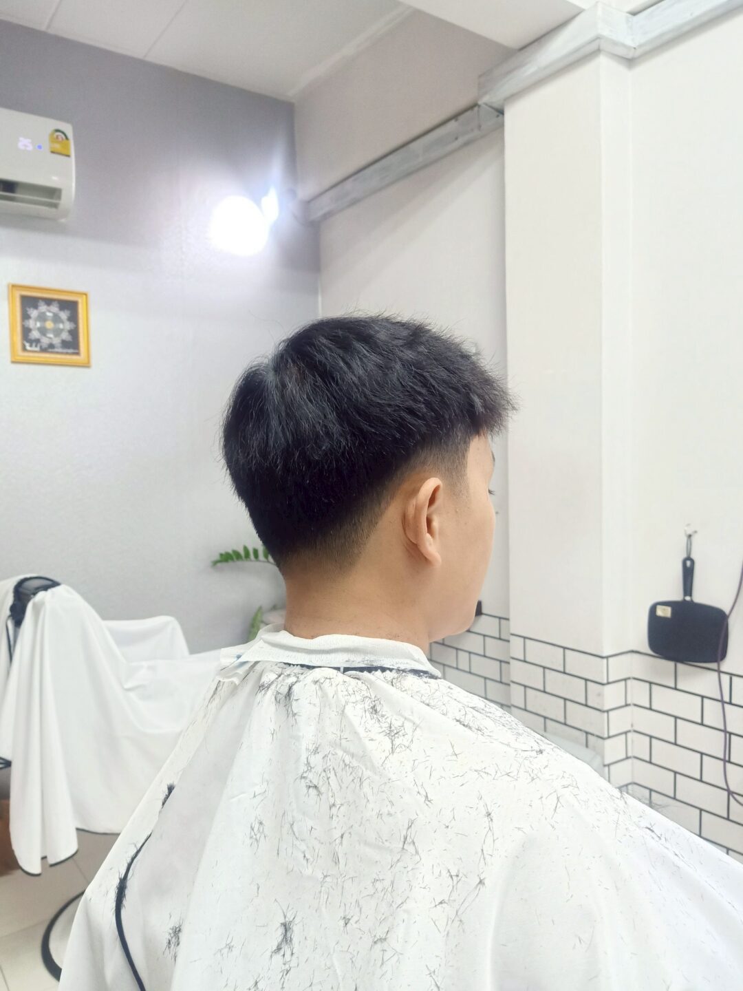 ลูกผมท้ายทอยไม่ได้รูป