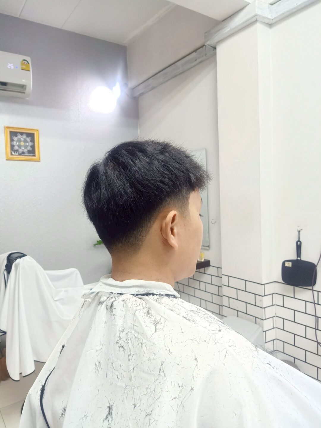 หน้าผากเถิก
